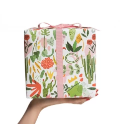 Red Cap Succulent Garden Wrap