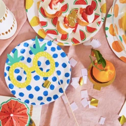 Coterie Party Supplies Tableware Fruit Punch Large Plates (10 Count)