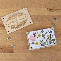 Gift Republic Art & Home Flower Press