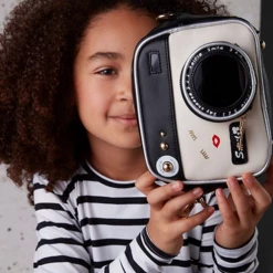 Bewaltz Art & Home Flashy Camera Handbag 8 Bewaltz Art & Home Flashy Camera Handbag